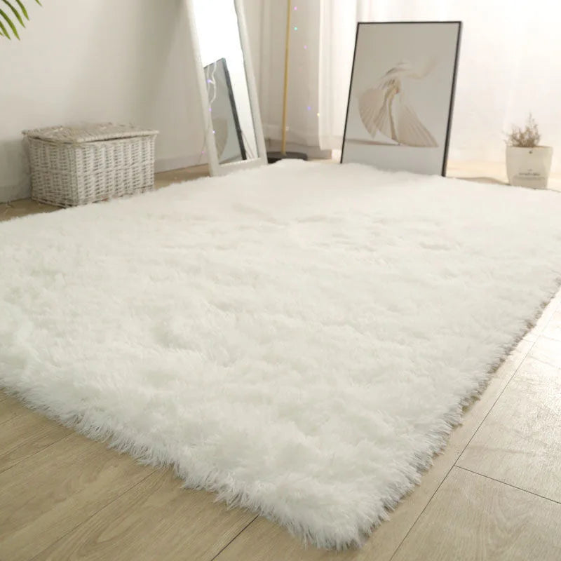 Alfombra Peluda Blanca — Suave y Antideslizante