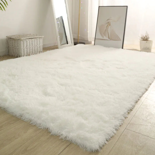 Alfombra Peluda Blanca — Suave y Antideslizante